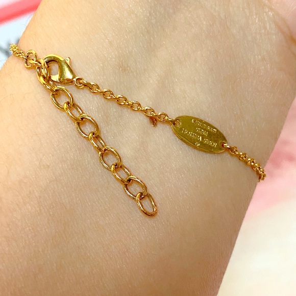 Louis Vuitton Essential V Gold Tone Bracelet - Picture 7 of 13